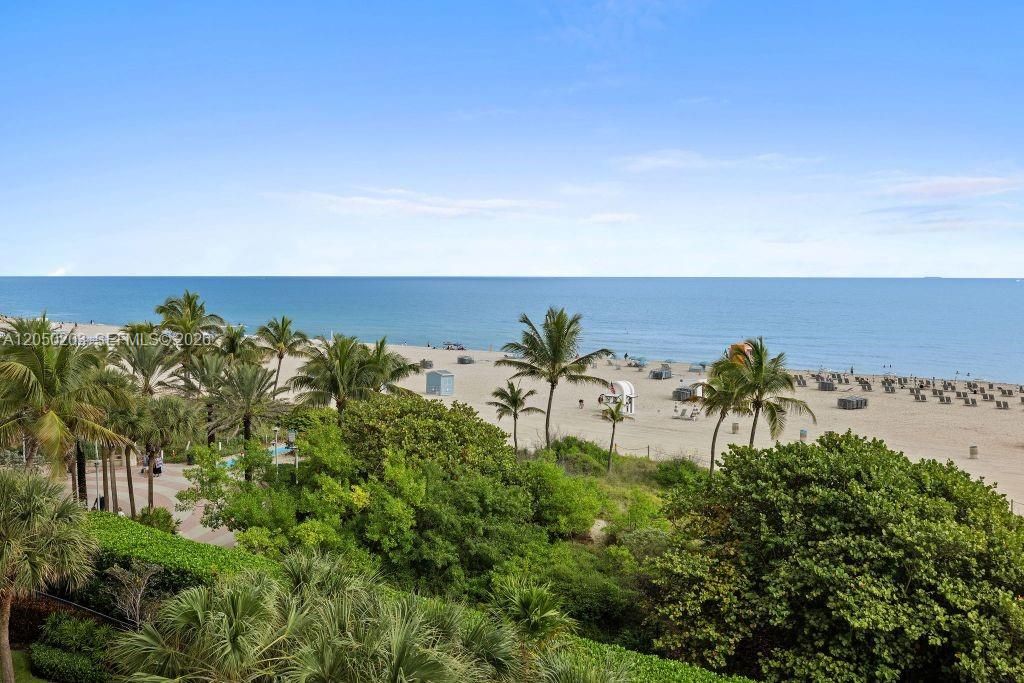 For Sale: $3,990,000 (3 beds, 4 baths, 2250 Square Feet)