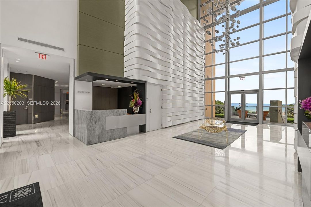 For Sale: $3,990,000 (3 beds, 4 baths, 2250 Square Feet)