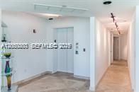 For Sale: $3,990,000 (3 beds, 4 baths, 2250 Square Feet)