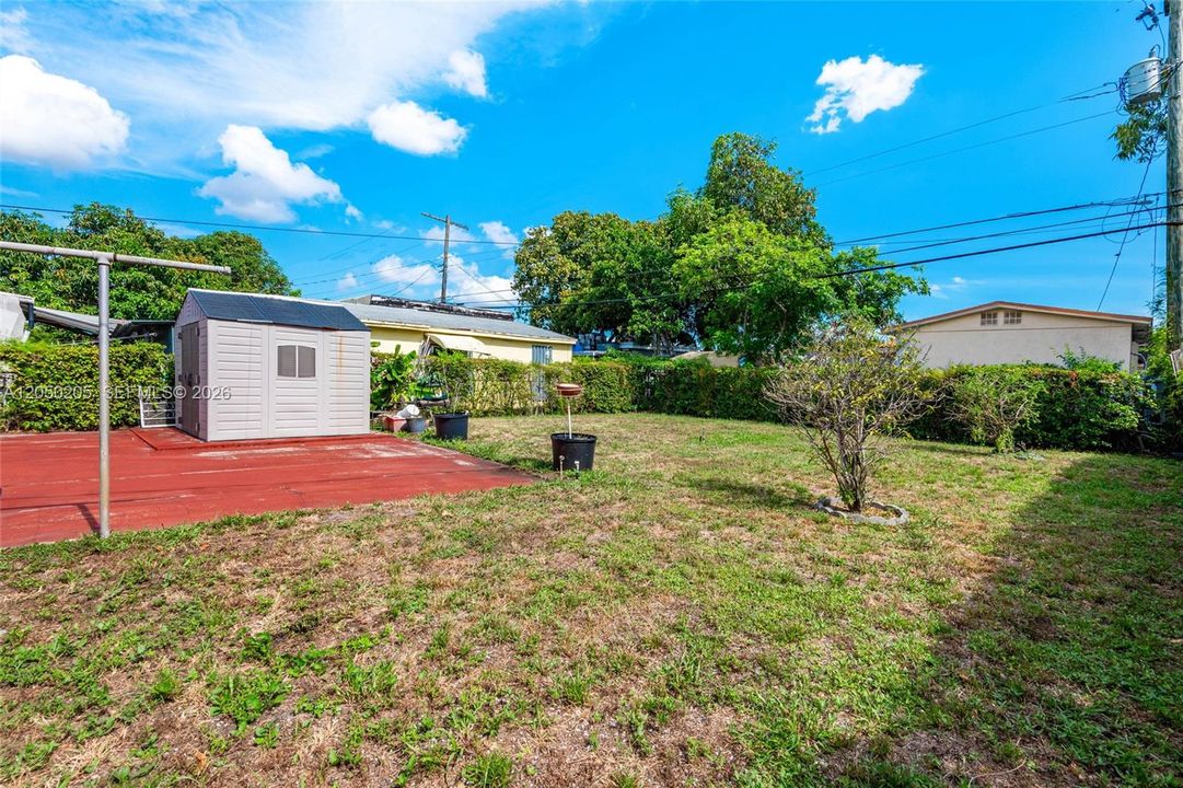For Sale: $591,900 (3 beds, 2 baths, 1431 Square Feet)