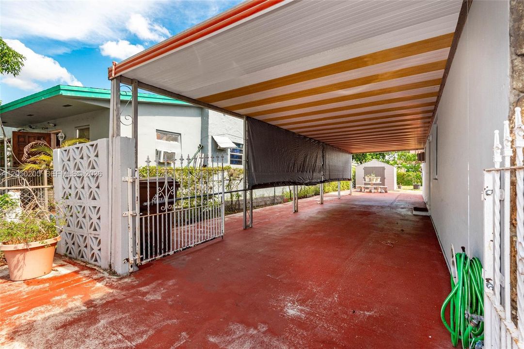 For Sale: $591,900 (3 beds, 2 baths, 1431 Square Feet)