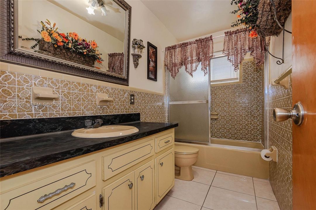 For Sale: $591,900 (3 beds, 2 baths, 1431 Square Feet)