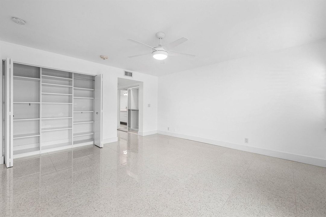 016-330Southeast20thAvenue-408-Deerfield