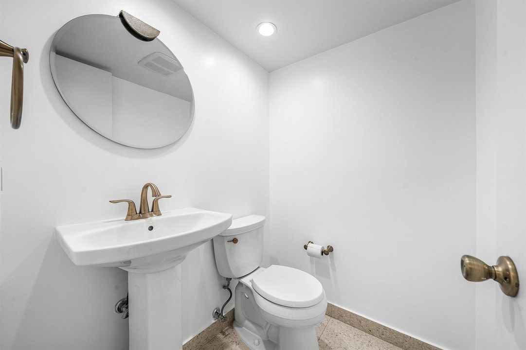 014-330Southeast20thAvenue-408-Deerfield
