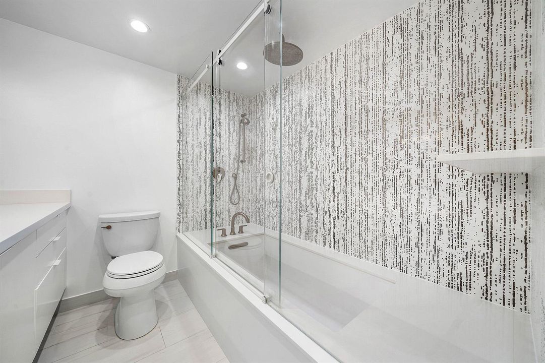 019-330Southeast20thAvenue-408-Deerfield