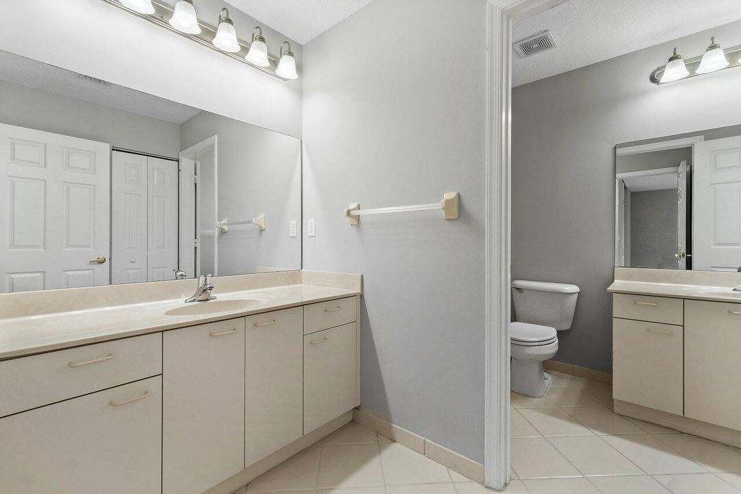 2nd Full Bathroom