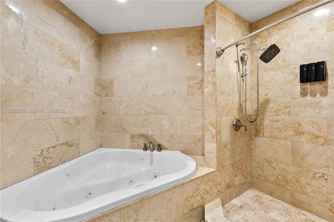 For Rent: $5,500 (4 beds, 2 baths, 2250 Square Feet)