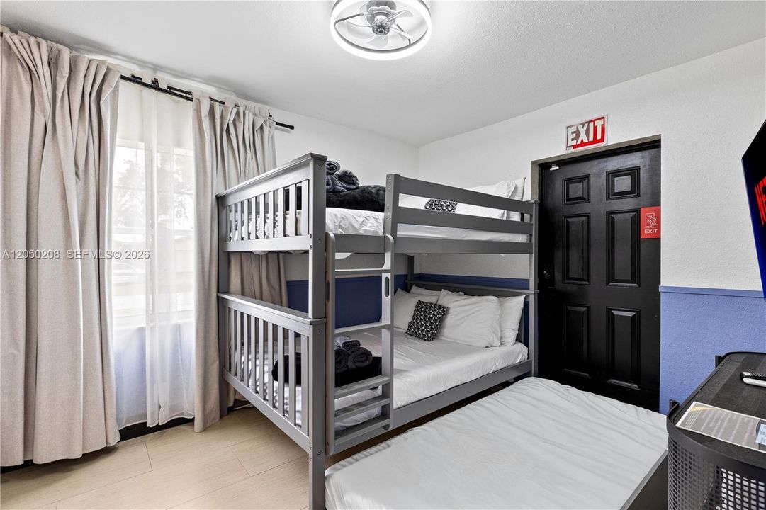 For Rent: $5,500 (4 beds, 2 baths, 2250 Square Feet)