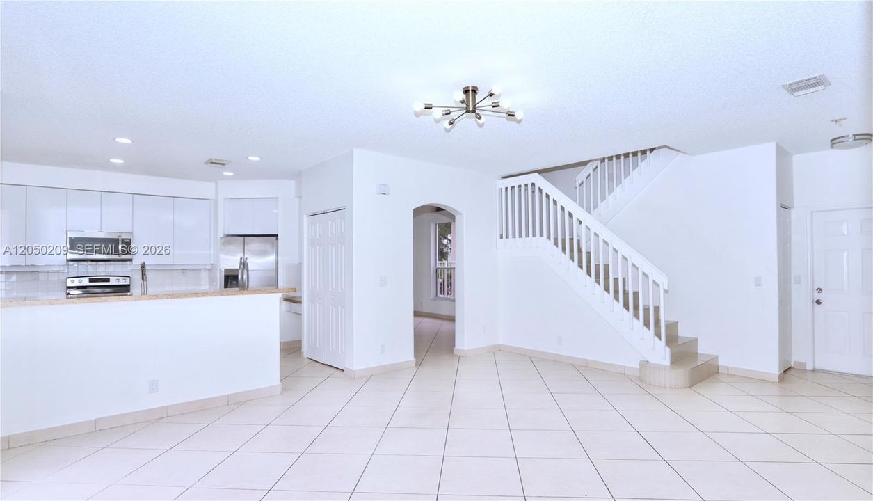 For Sale: $1,200,000 (5 beds, 3 baths, 2896 Square Feet)