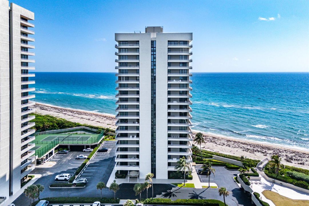 040-5540NorthOceanDrive-1C-RivieraBeach-