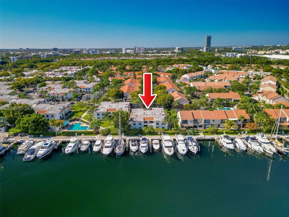 На продажу: $429,000 (2 спален, 2 ванн, 1143 Квадратных фут)