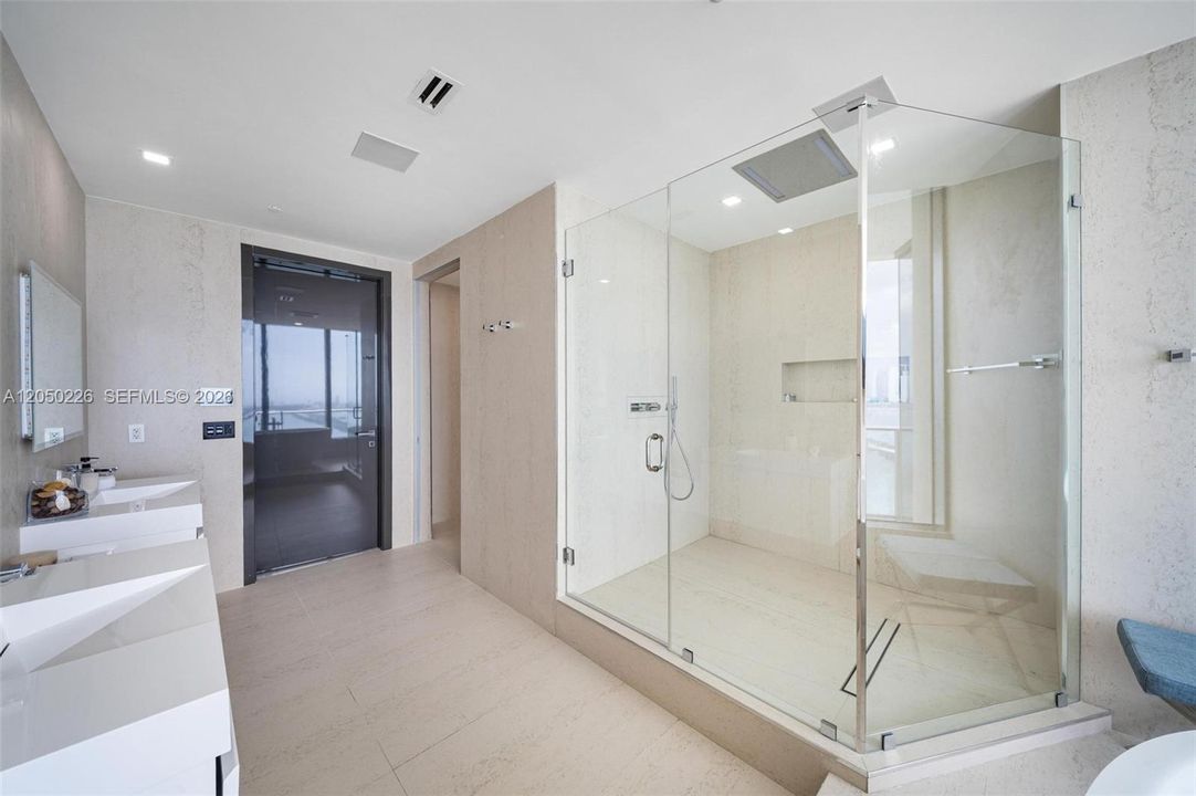 For Sale: $4,350,000 (4 beds, 4 baths, 0 Square Feet)
