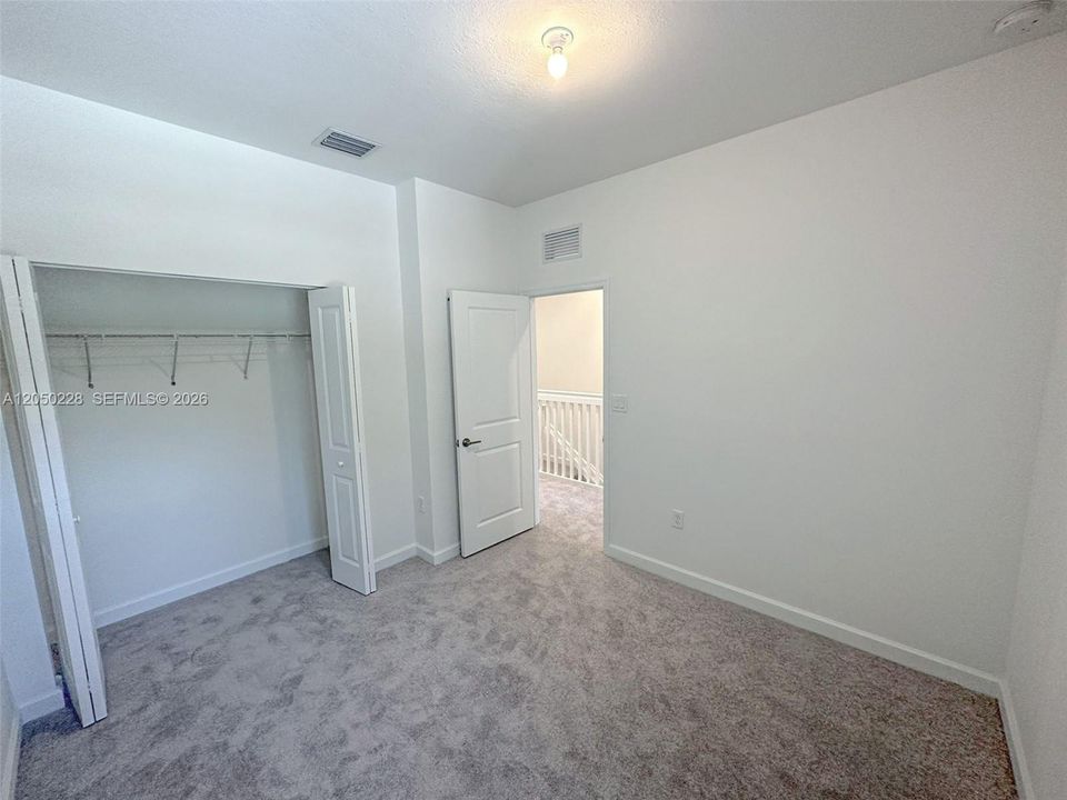 For Rent: $2,300 (3 beds, 2 baths, 1612 Square Feet)