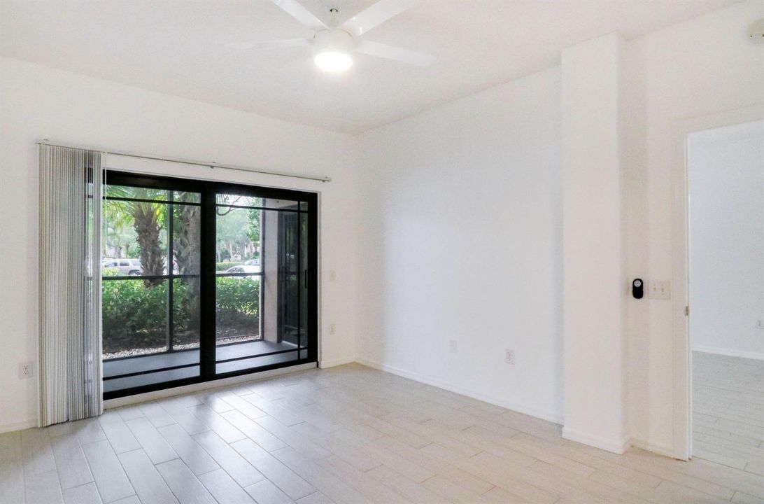 Master Bedroom-3