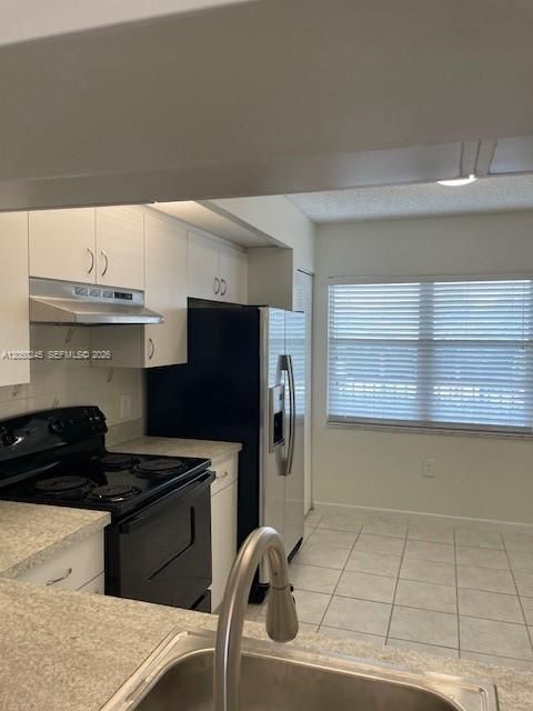 For Rent: $2,200 (2 beds, 2 baths, 1082 Square Feet)