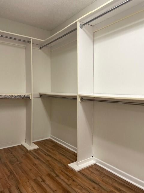 For Rent: $2,200 (2 beds, 2 baths, 1082 Square Feet)