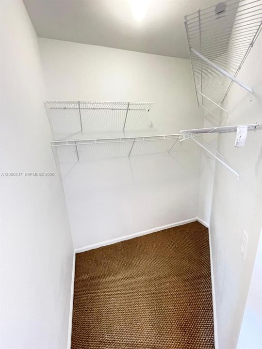 For Rent: $2,800 (3 beds, 2 baths, 1580 Square Feet)