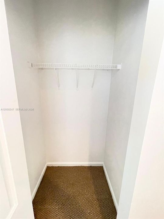 For Rent: $2,800 (3 beds, 2 baths, 1580 Square Feet)