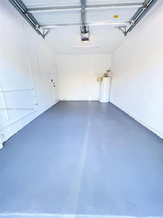 For Rent: $2,800 (3 beds, 2 baths, 1580 Square Feet)