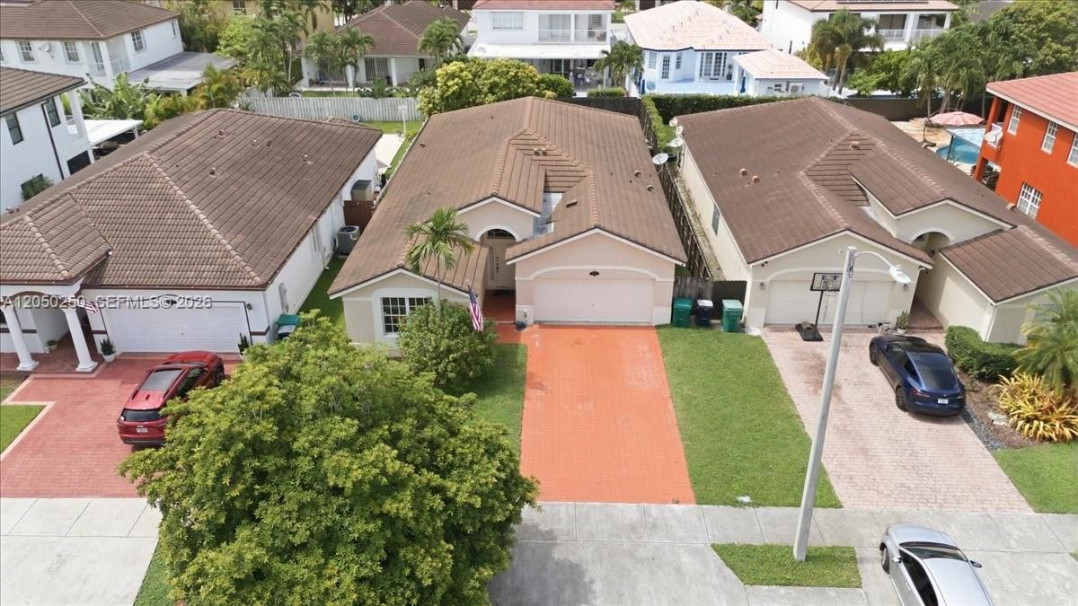 For Sale: $795,000 (4 beds, 2 baths, 2289 Square Feet)