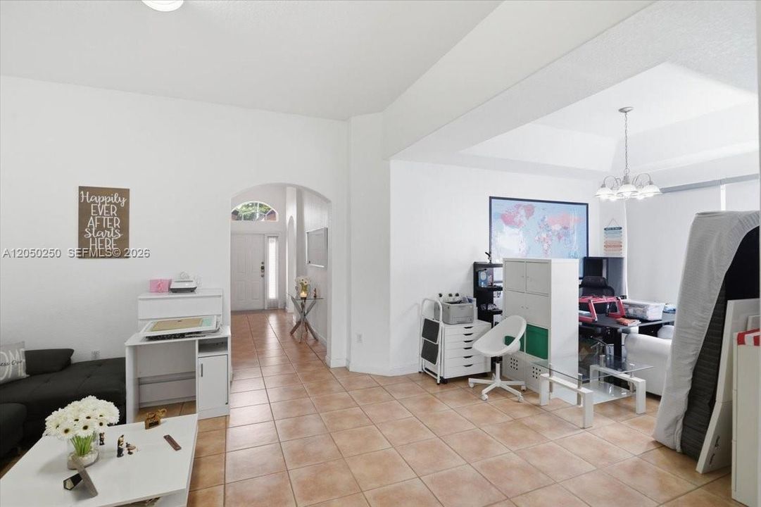 For Sale: $795,000 (4 beds, 2 baths, 2289 Square Feet)