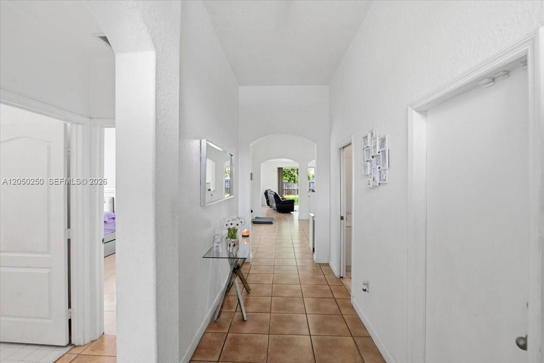 For Sale: $795,000 (4 beds, 2 baths, 2289 Square Feet)
