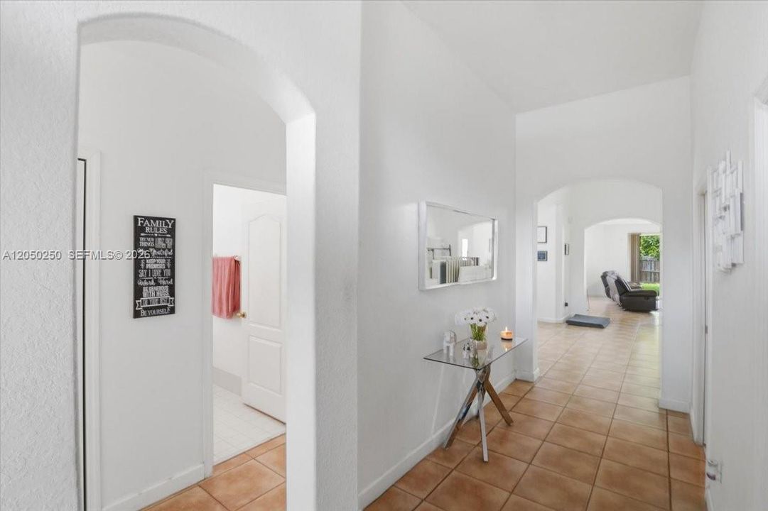 For Sale: $795,000 (4 beds, 2 baths, 2289 Square Feet)