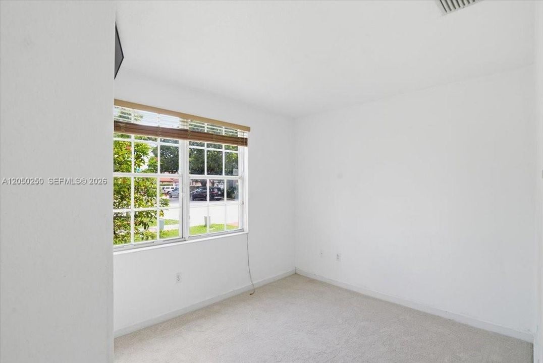 For Sale: $795,000 (4 beds, 2 baths, 2289 Square Feet)