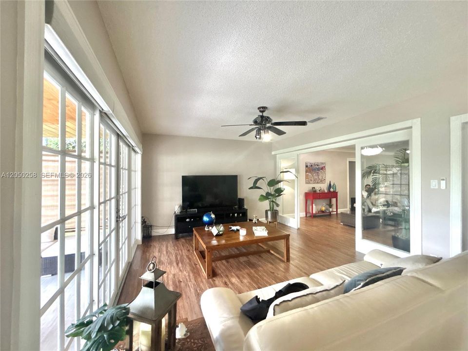For Rent: $3,500 (2 beds, 2 baths, 1448 Square Feet)