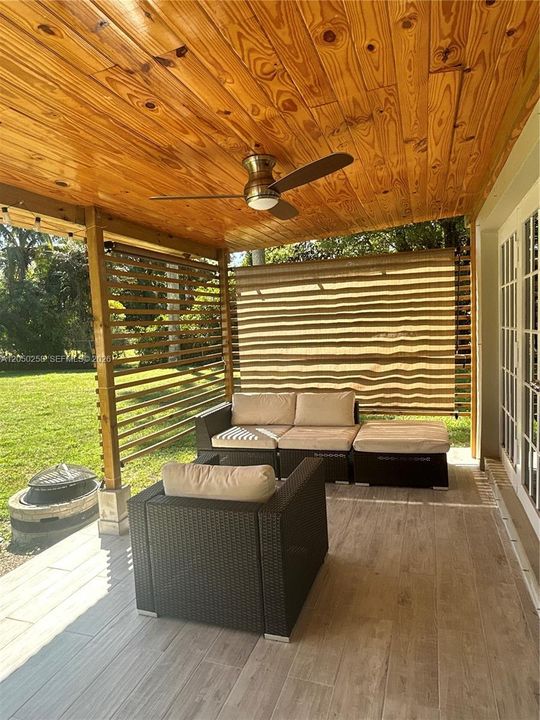 For Rent: $3,500 (2 beds, 2 baths, 1448 Square Feet)