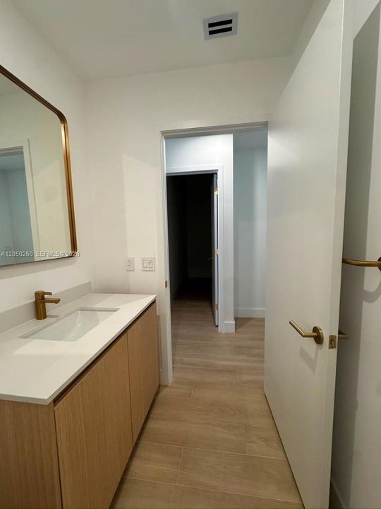 For Rent: $4,300 (1 beds, 2 baths, 0 Square Feet)