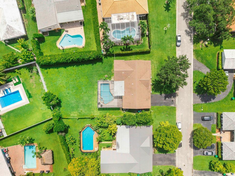 10625 Nw 37th St_008