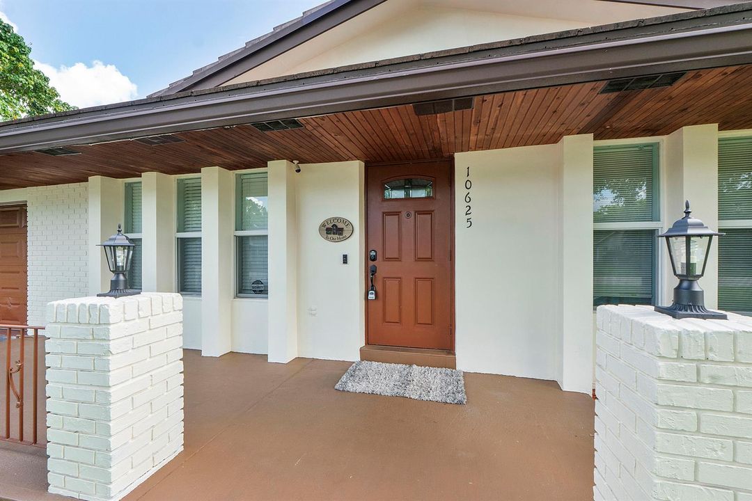 10625 Nw 37th St_054
