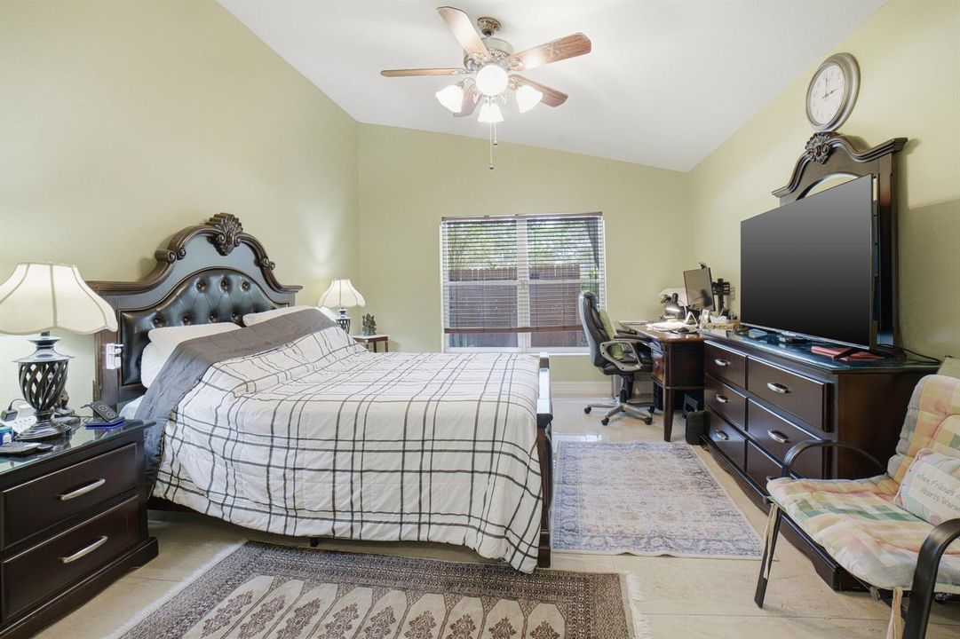 8Bedroom 3