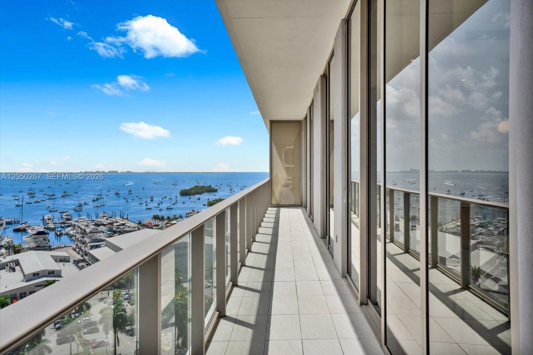 En Venta: $3,495,000 (3 camas, 3 baños, 1540 Pies cuadrados)