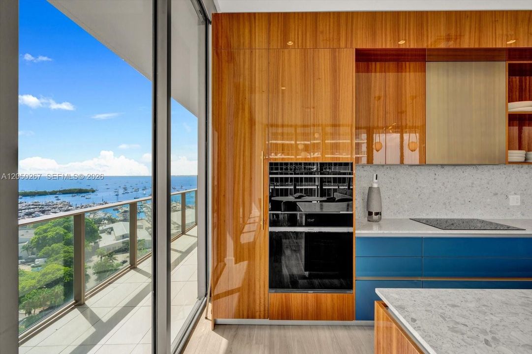 En Venta: $3,495,000 (3 camas, 3 baños, 1540 Pies cuadrados)