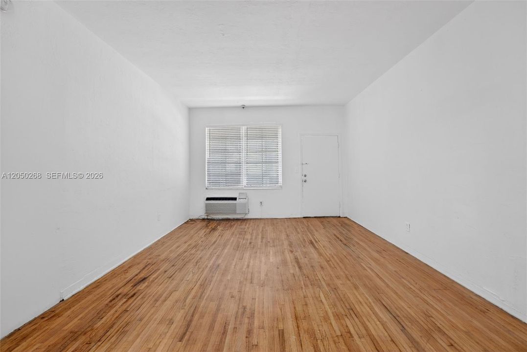For Rent: $1,675 (0 beds, 1 baths, 500 Square Feet)