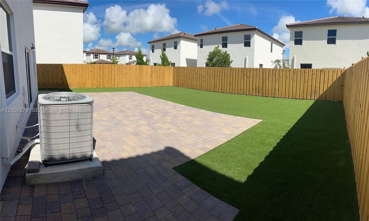 For Rent: $3,300 (3 beds, 2 baths, 1780 Square Feet)