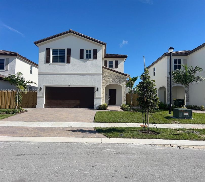 For Rent: $3,300 (3 beds, 2 baths, 1780 Square Feet)