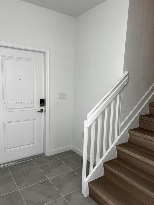 For Rent: $3,300 (3 beds, 2 baths, 1780 Square Feet)