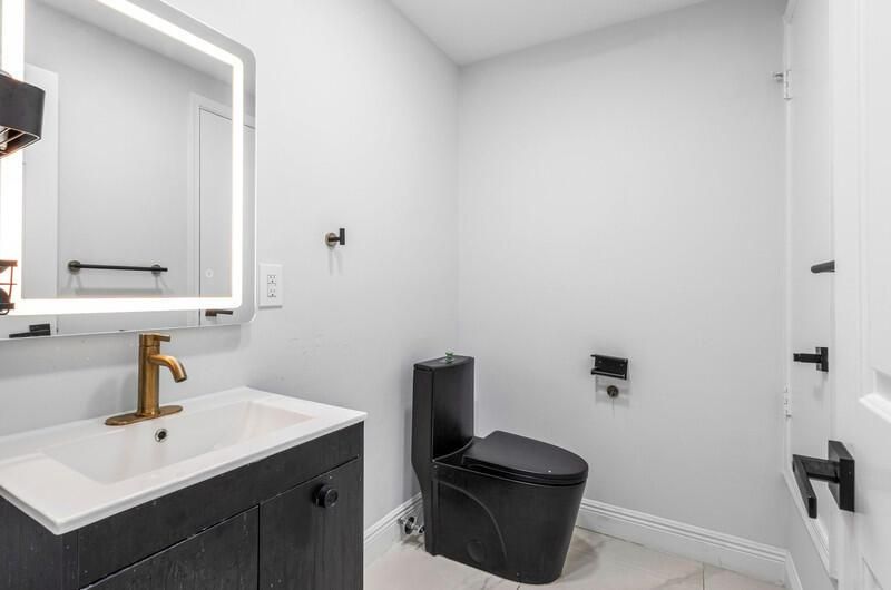 1st Level Guest bathroom