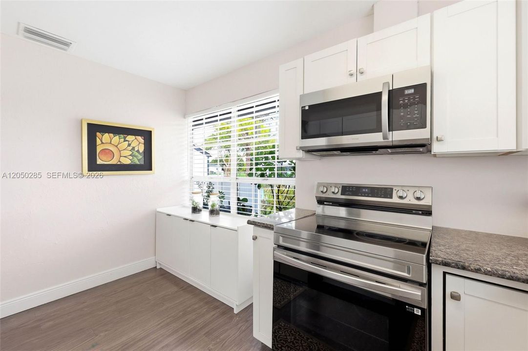 En Venta: $163,500 (2 camas, 2 baños, 1004 Pies cuadrados)