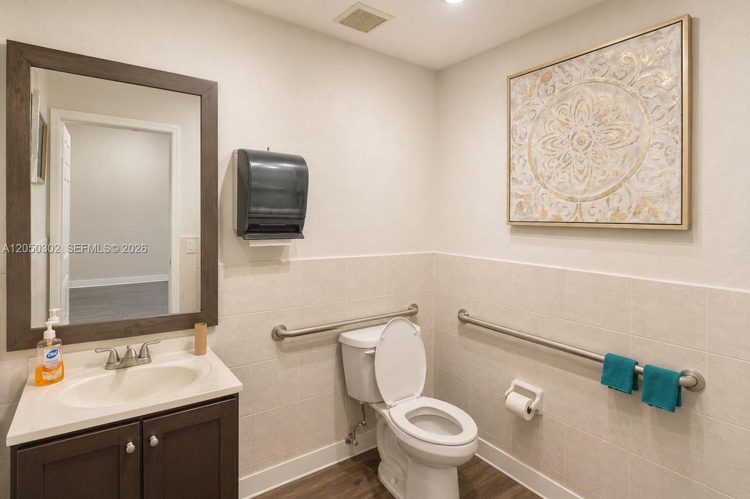 For Rent: $3,000 (0 beds, 0 baths, 0 Square Feet)