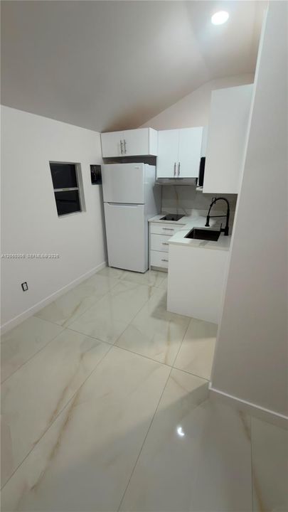 For Rent: $1,400 (1 beds, 1 baths, 0 Square Feet)