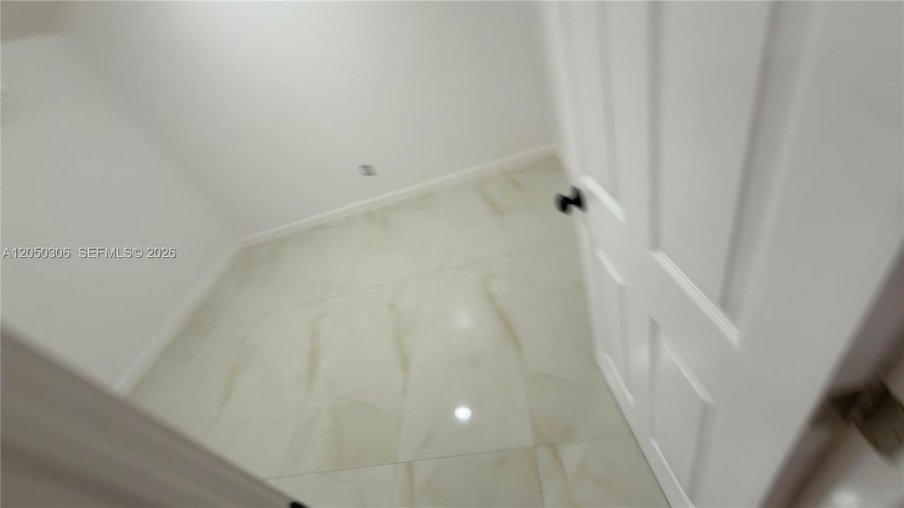 For Rent: $1,400 (1 beds, 1 baths, 0 Square Feet)