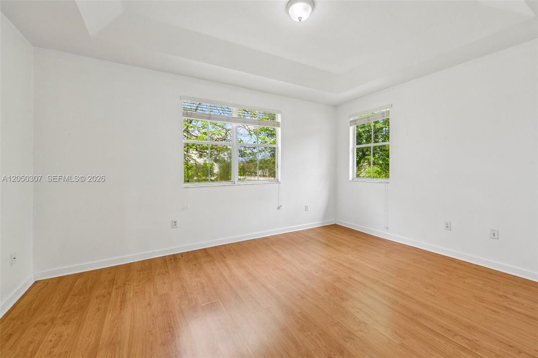 For Sale: $640,000 (3 beds, 2 baths, 1683 Square Feet)