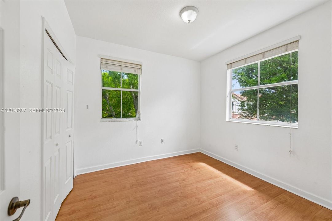 For Sale: $640,000 (3 beds, 2 baths, 1683 Square Feet)