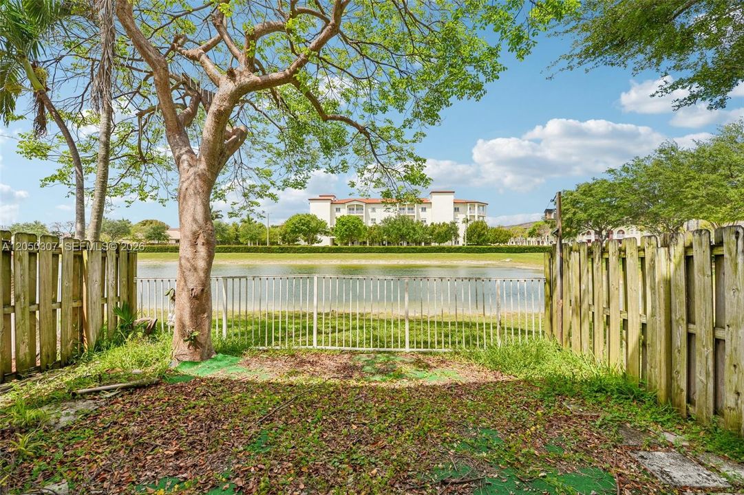 For Sale: $640,000 (3 beds, 2 baths, 1683 Square Feet)