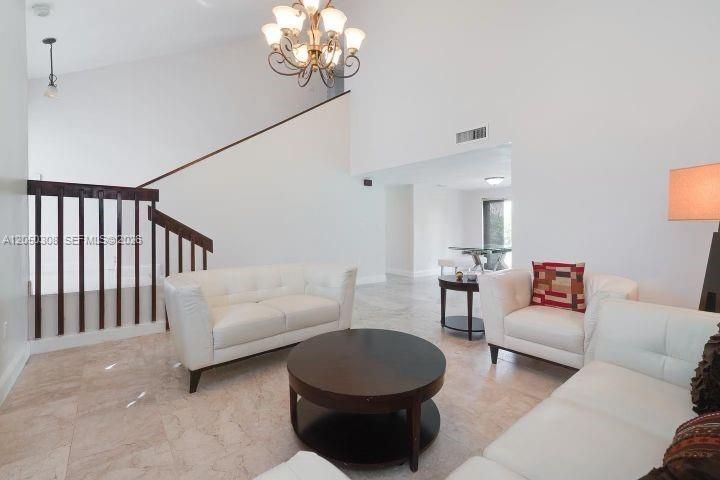 For Rent: $4,950 (4 beds, 3 baths, 2401 Square Feet)