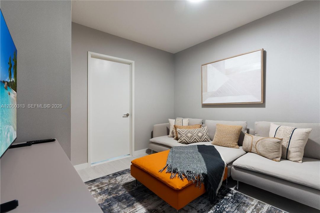 For Rent: $8,400 (3 beds, 3 baths, 1541 Square Feet)